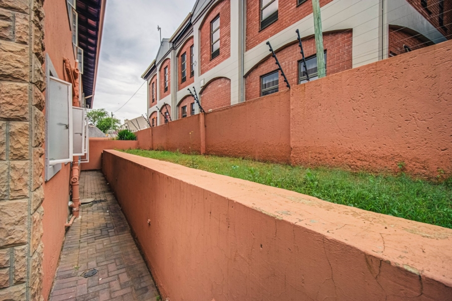 3 Bedroom Property for Sale in Glen Marais Gauteng