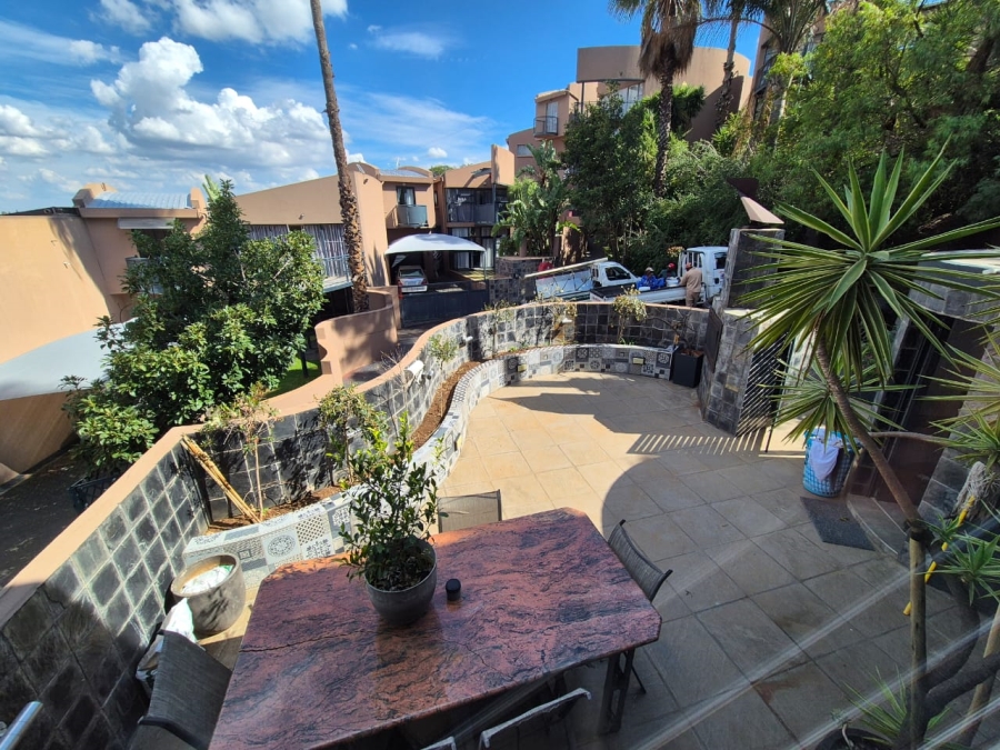 2 Bedroom Property for Sale in Bassonia Gauteng