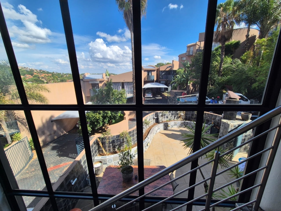 2 Bedroom Property for Sale in Bassonia Gauteng