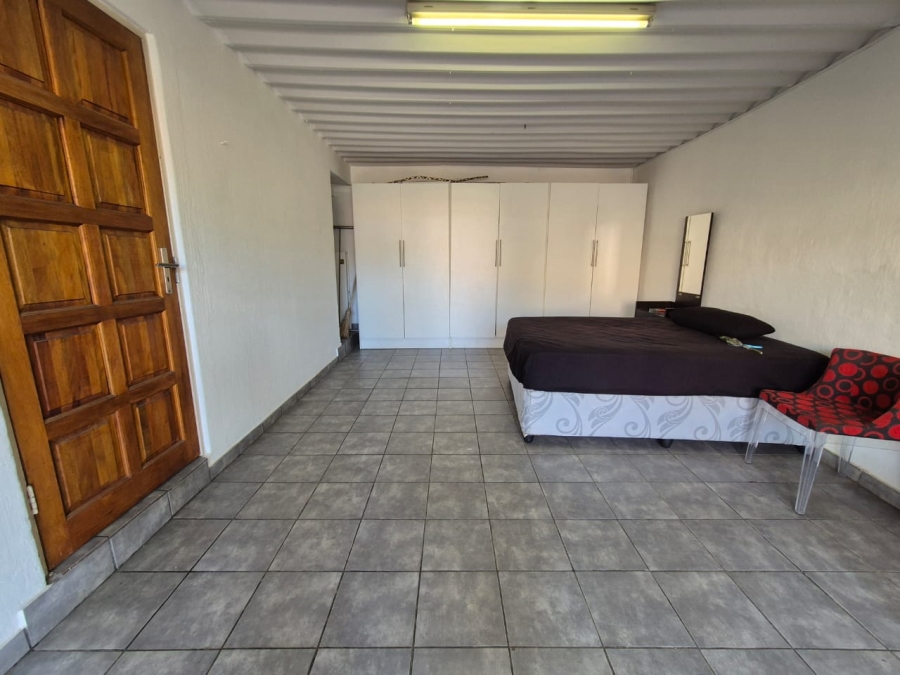 2 Bedroom Property for Sale in Bassonia Gauteng
