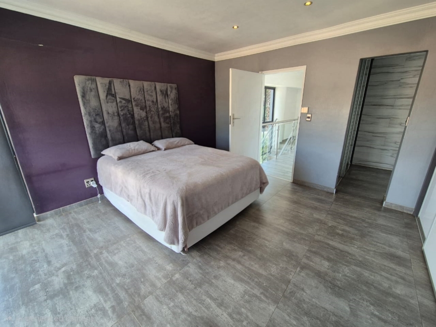 2 Bedroom Property for Sale in Bassonia Gauteng