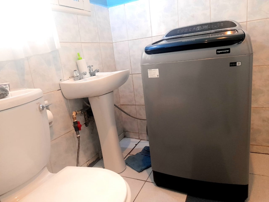 3 Bedroom Property for Sale in Rosettenville Gauteng