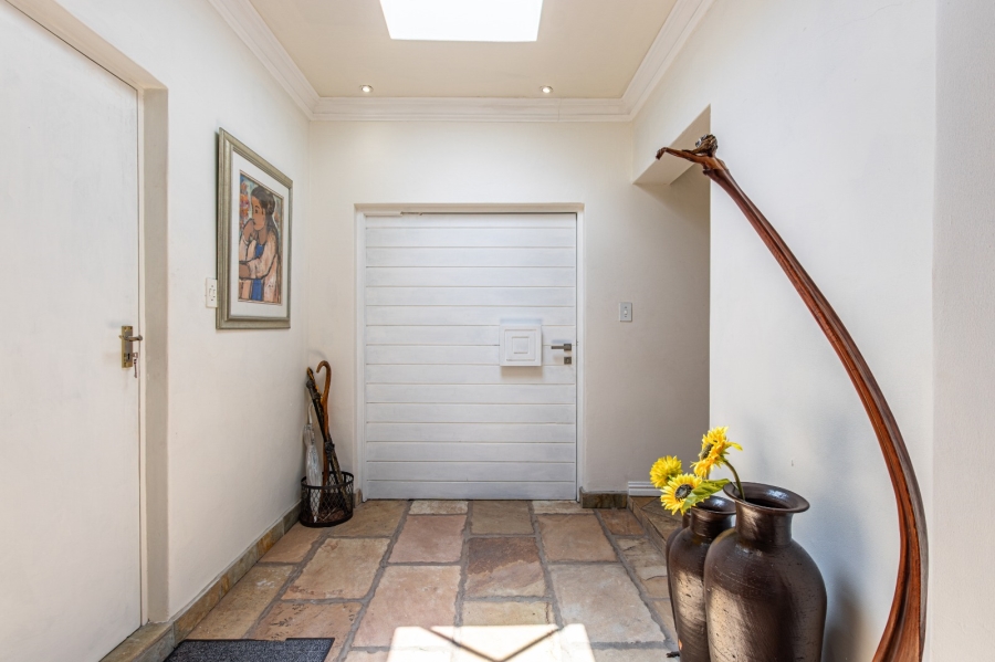  Bedroom Property for Sale in Ruimsig Gauteng