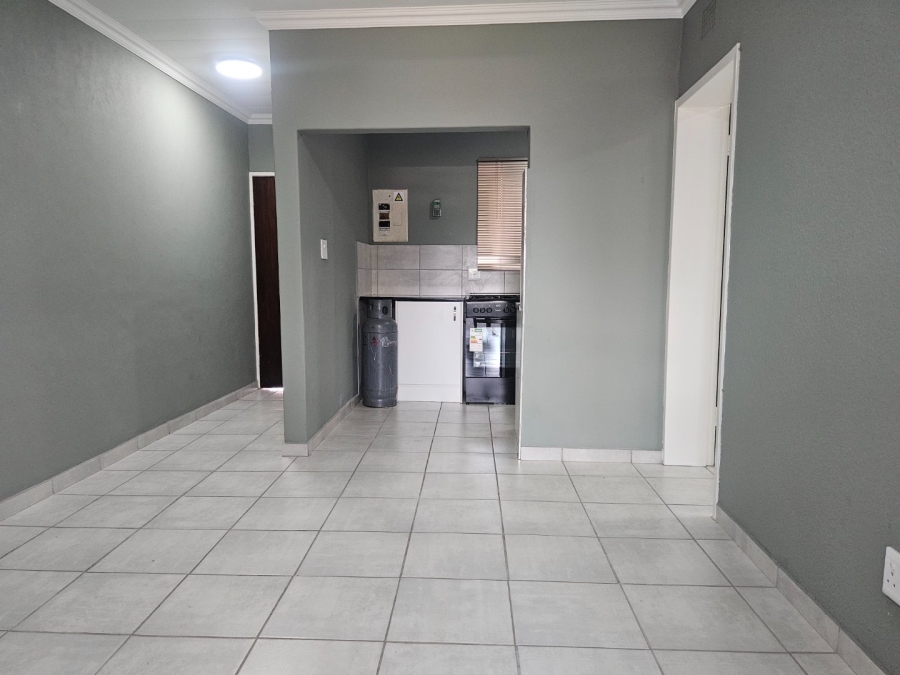 2 Bedroom Property for Sale in Germiston South Gauteng
