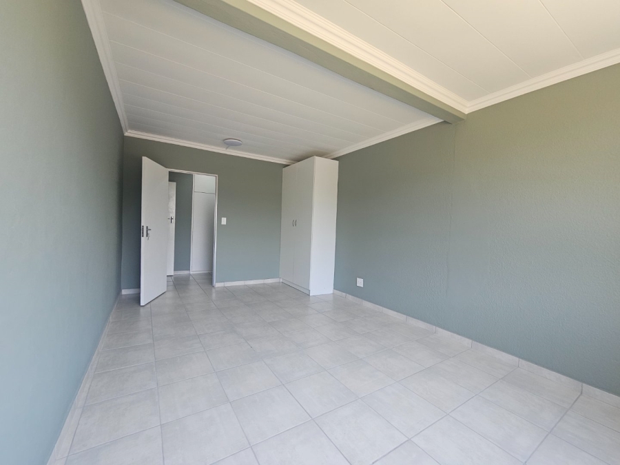 2 Bedroom Property for Sale in Germiston South Gauteng