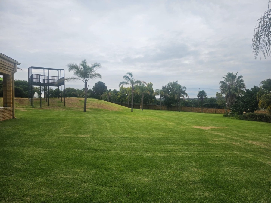 9 Bedroom Property for Sale in Mooikloof Equestrian Estate Gauteng