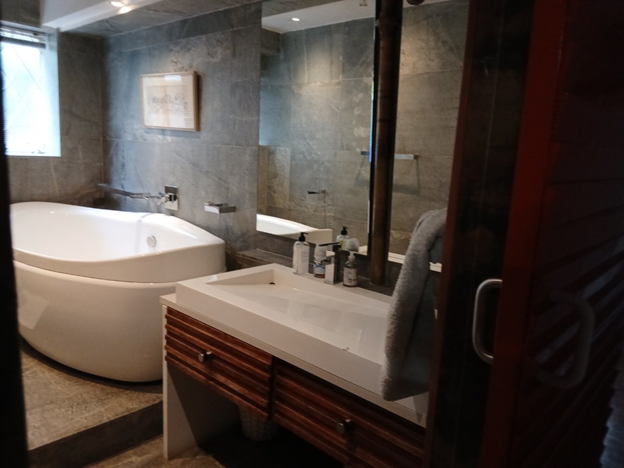 3 Bedroom Property for Sale in Illovo Gauteng