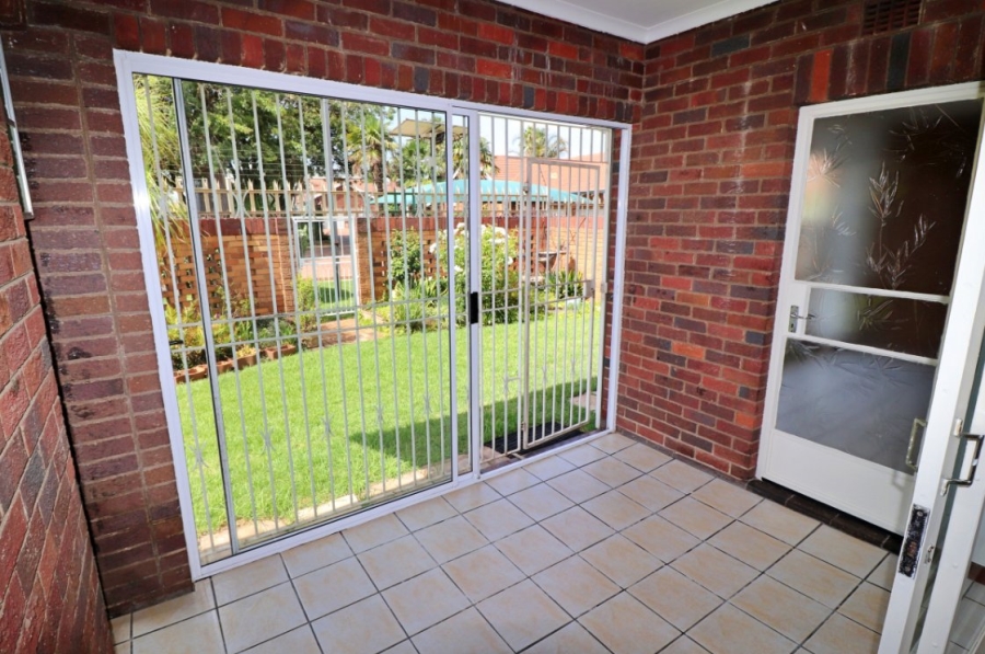 3 Bedroom Property for Sale in Barvallen Gauteng