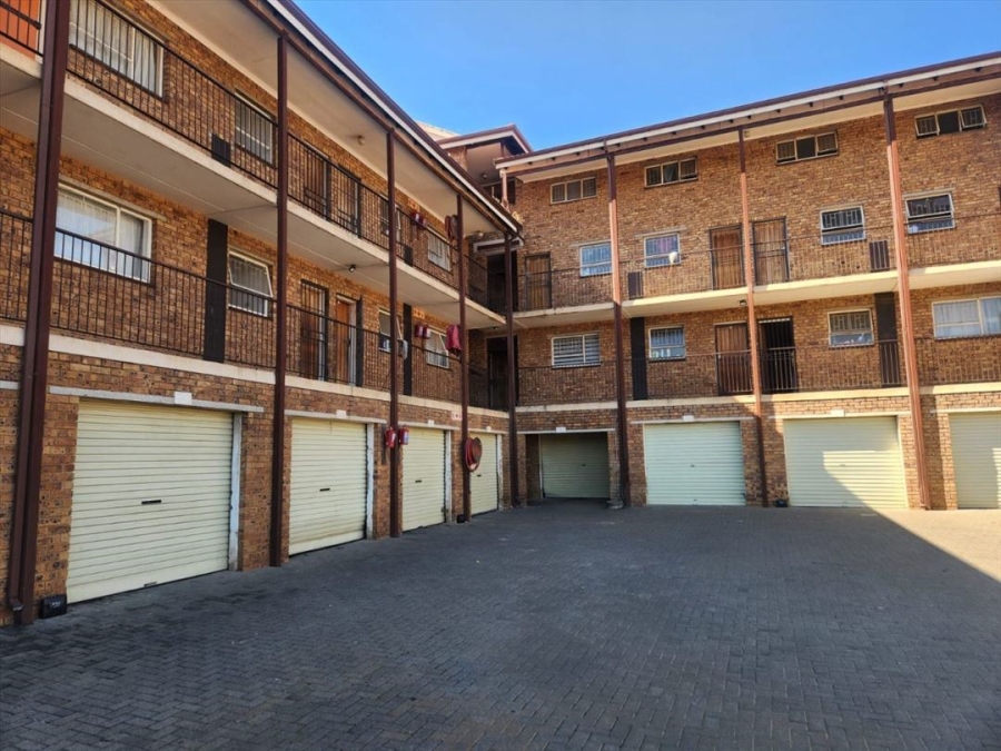 1 Bedroom Property for Sale in Kempton Park Central Gauteng