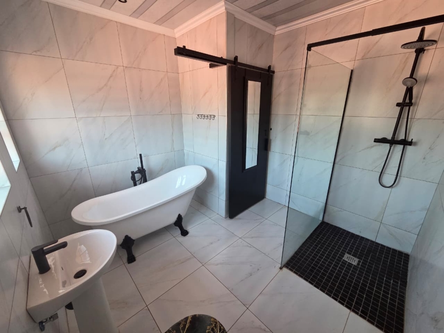 3 Bedroom Property for Sale in Wonderboom Gauteng