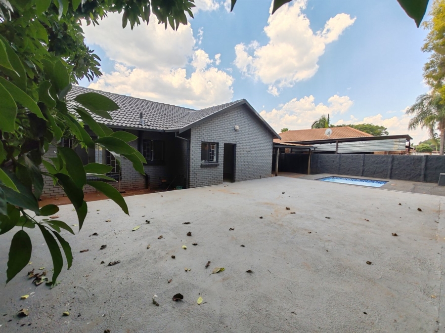 3 Bedroom Property for Sale in Doornpoort Gauteng