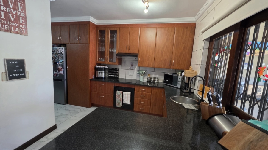 3 Bedroom Property for Sale in Montana Tuine Gauteng