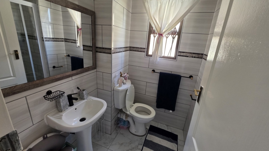 3 Bedroom Property for Sale in Montana Tuine Gauteng