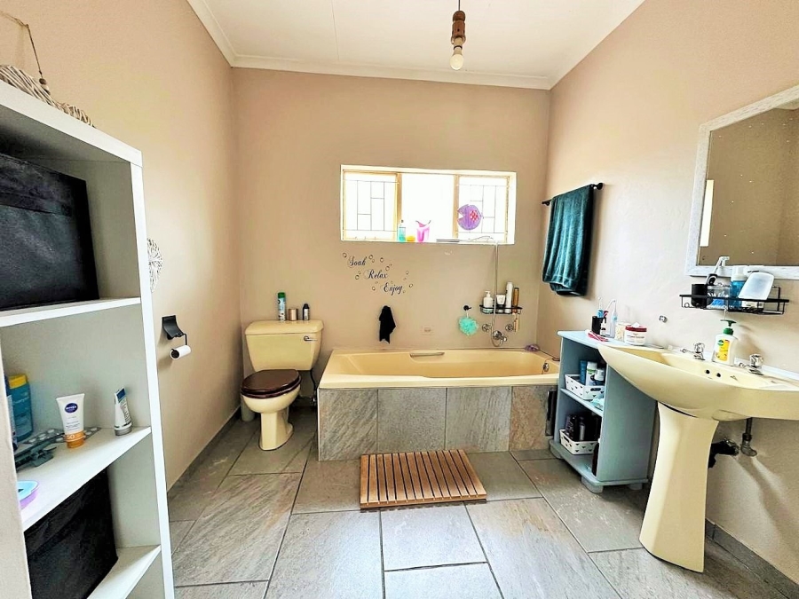 3 Bedroom Property for Sale in The Reeds Gauteng