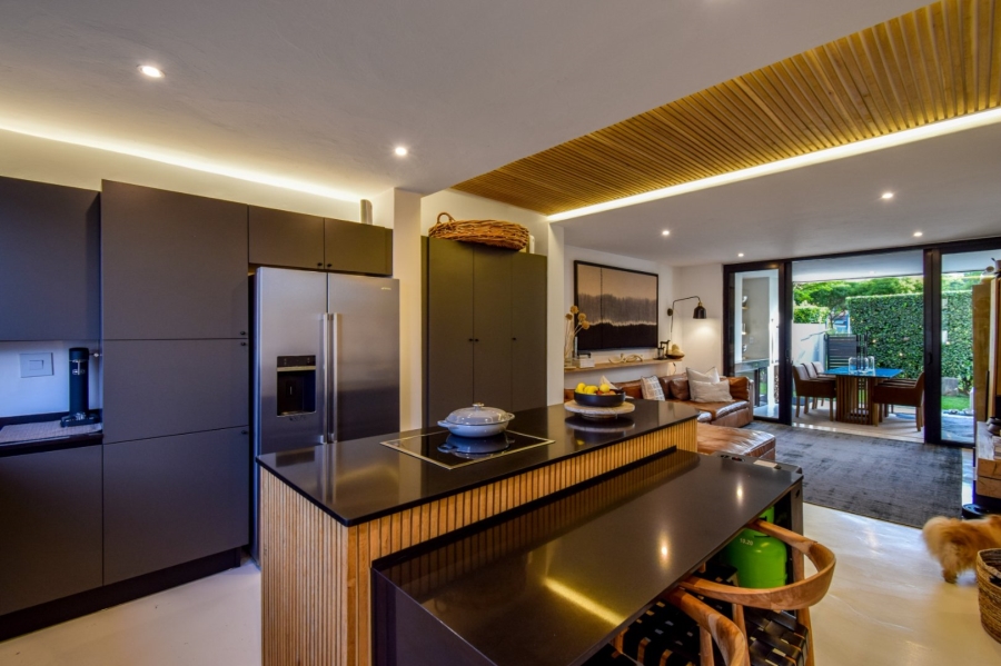 1 Bedroom Property for Sale in Lombardy Gauteng