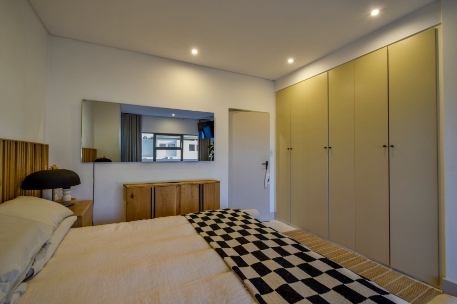 1 Bedroom Property for Sale in Lombardy Gauteng