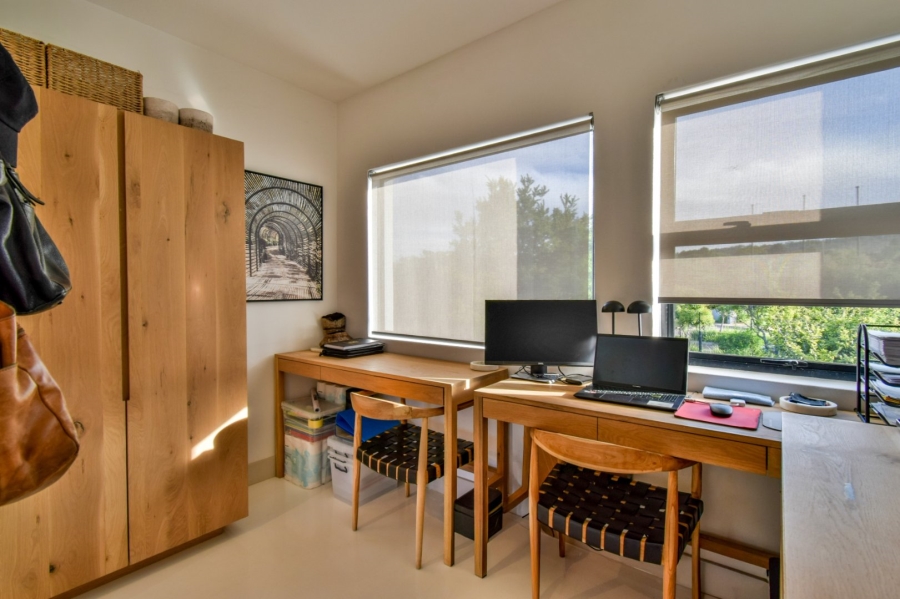 1 Bedroom Property for Sale in Lombardy Gauteng