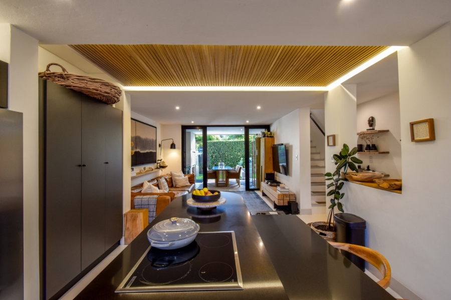 1 Bedroom Property for Sale in Lombardy Gauteng