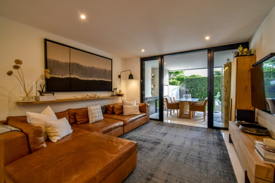 1 Bedroom Property for Sale in Lombardy Gauteng