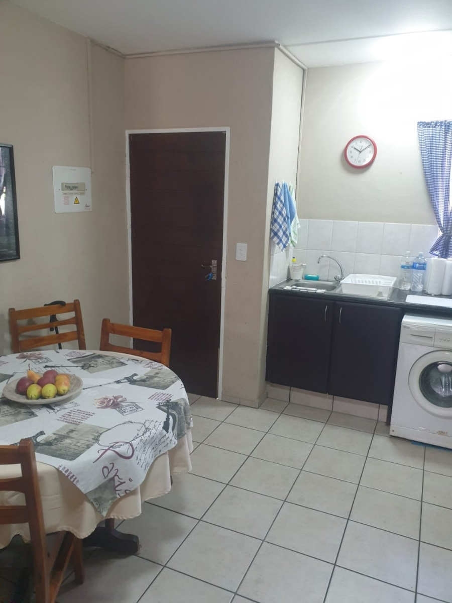 2 Bedroom Property for Sale in Brentwood Gauteng