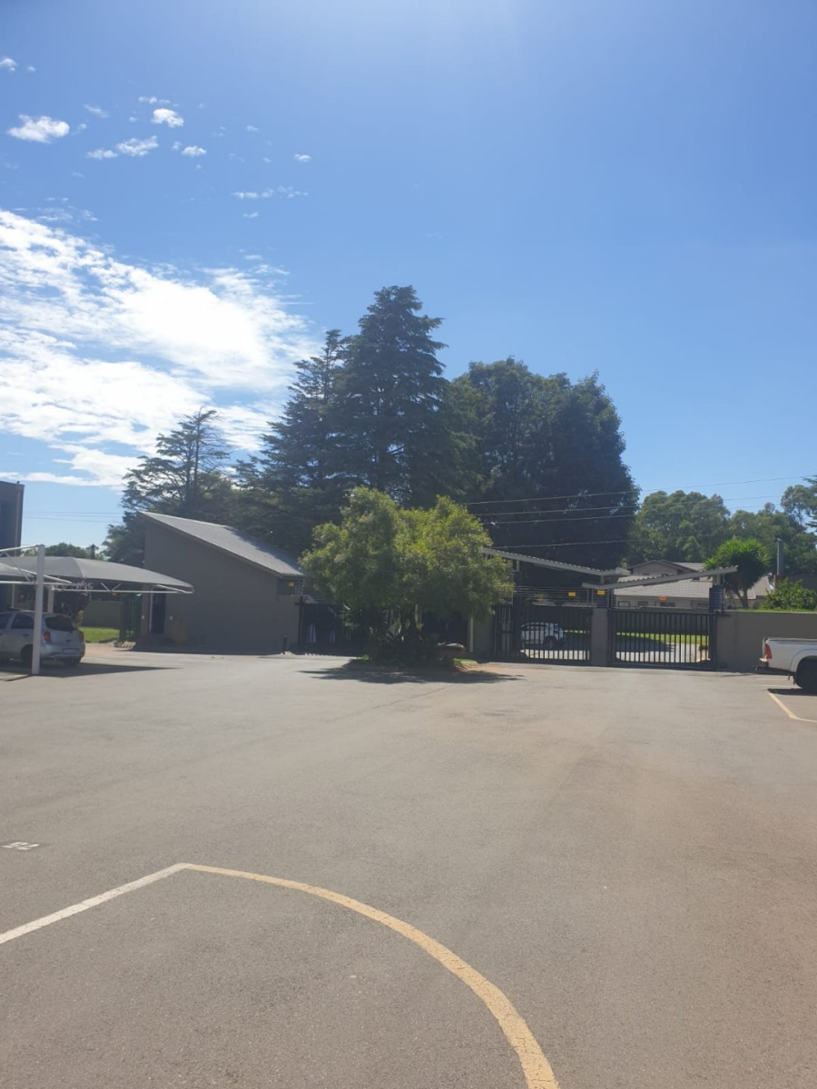 2 Bedroom Property for Sale in Brentwood Gauteng
