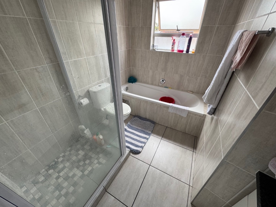 3 Bedroom Property for Sale in Kempton Park Ah Gauteng