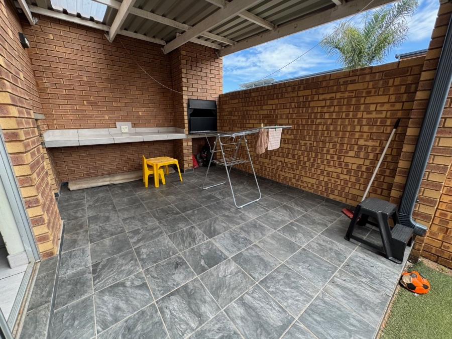 3 Bedroom Property for Sale in Kempton Park Ah Gauteng