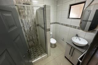 2 Bedroom Property for Sale in Windmill Park Gauteng