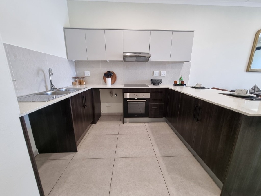 2 Bedroom Property for Sale in Greenstone Hill Gauteng