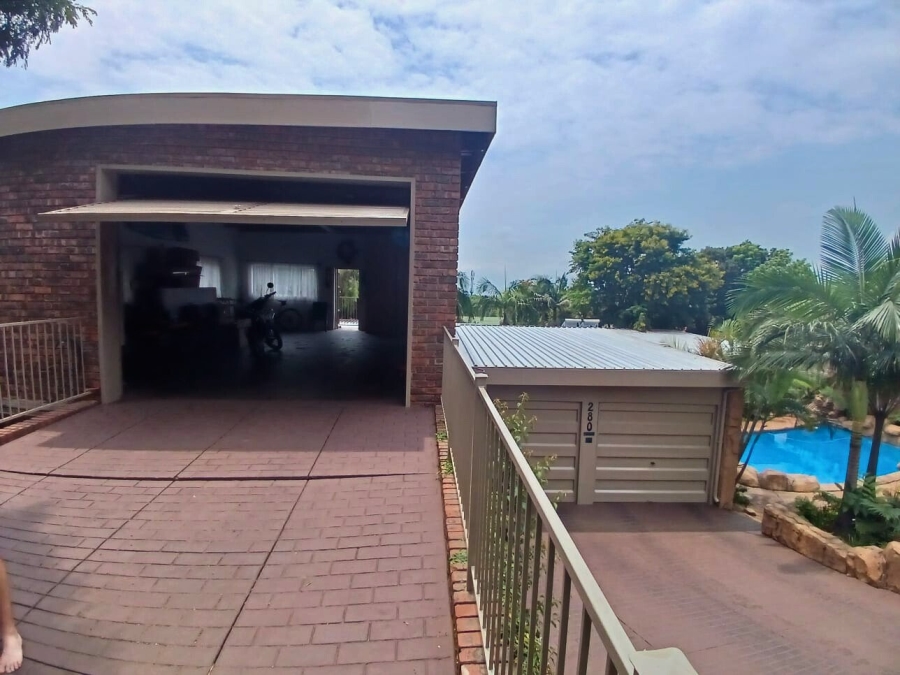 3 Bedroom Property for Sale in Sinoville Gauteng