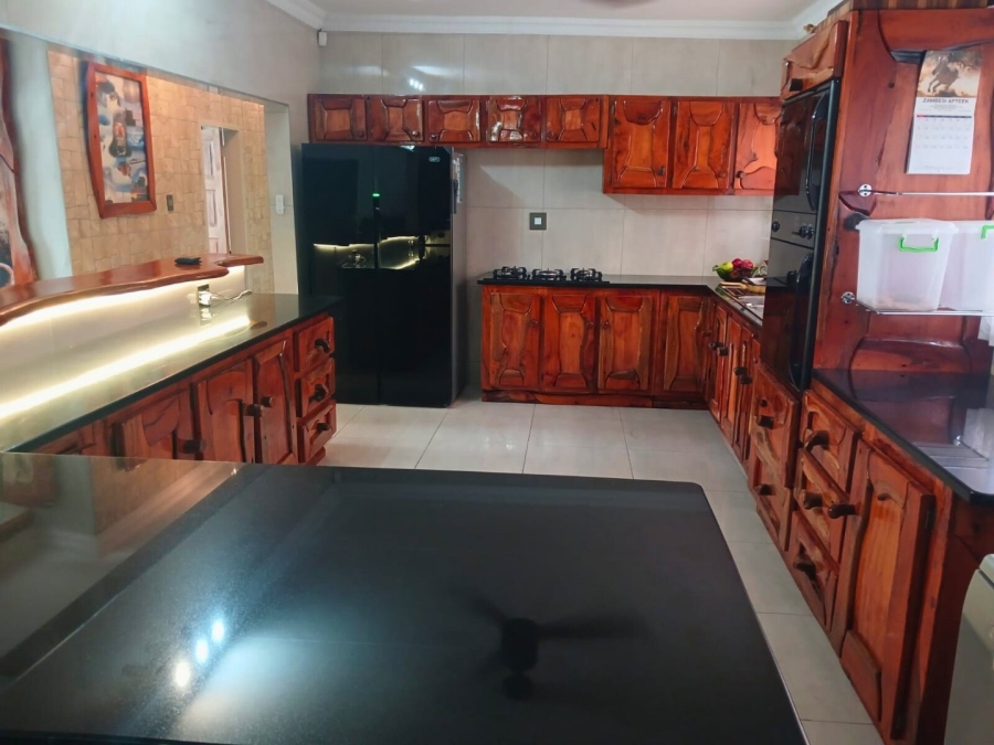 3 Bedroom Property for Sale in Sinoville Gauteng