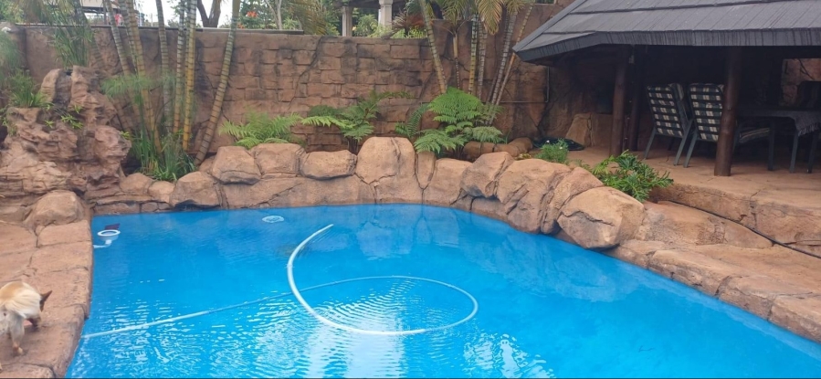 3 Bedroom Property for Sale in Sinoville Gauteng