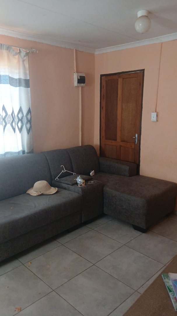 2 Bedroom Property for Sale in Soshanguve South Gauteng