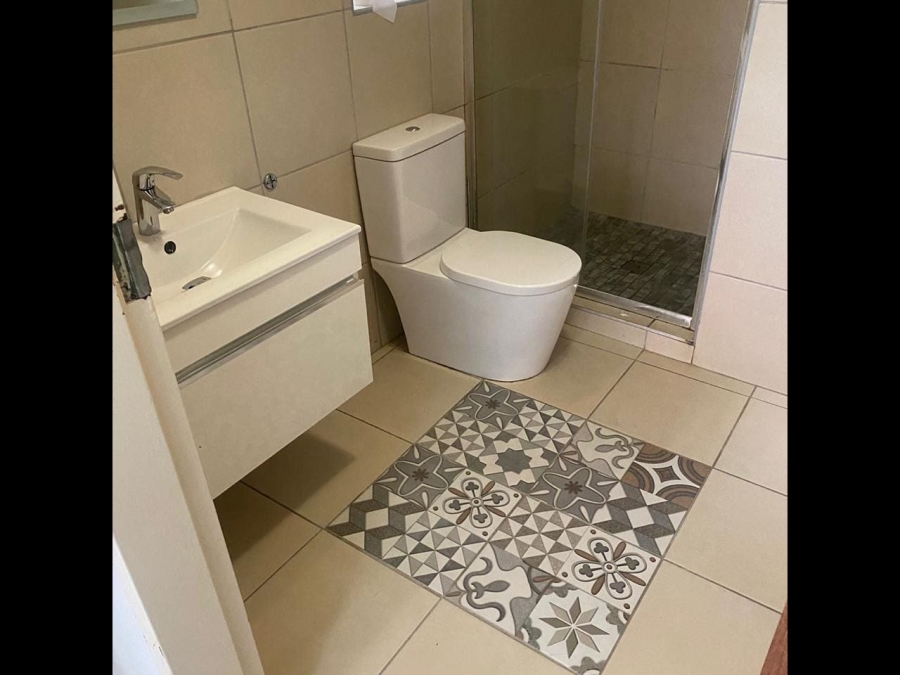 To Let 3 Bedroom Property for Rent in Croydon Gauteng