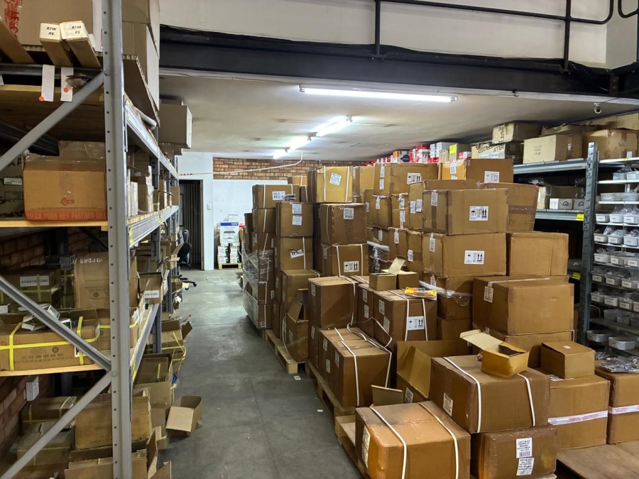 To Let commercial Property for Rent in Meadowdale Gauteng