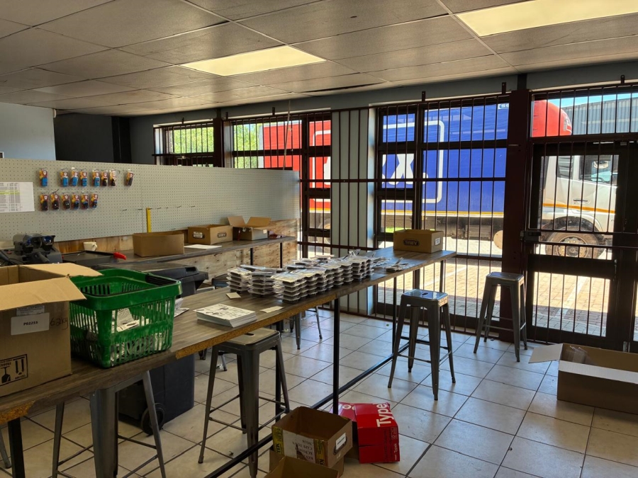 To Let commercial Property for Rent in Meadowdale Gauteng