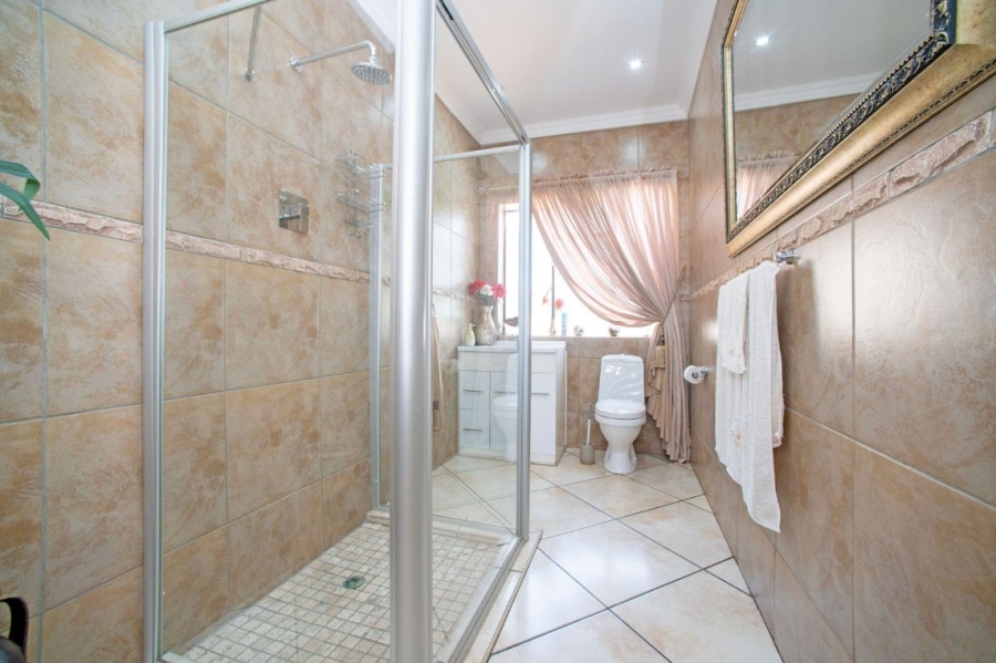 3 Bedroom Property for Sale in Primrose Gauteng