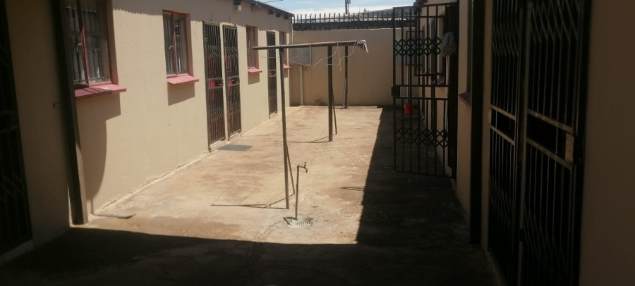 10 Bedroom Property for Sale in Soshanguve South Gauteng