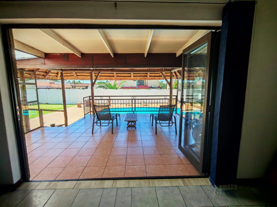 To Let 3 Bedroom Property for Rent in Roseacre Gauteng