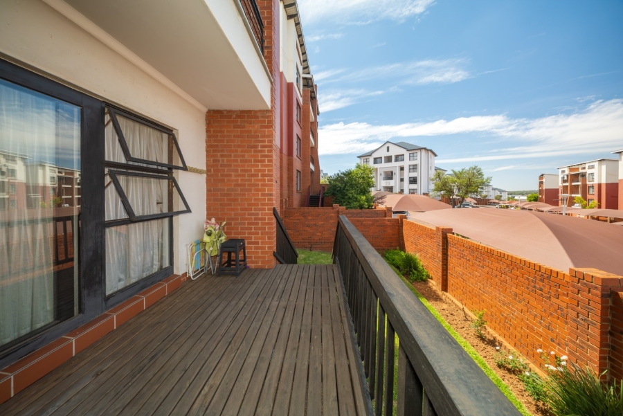 2 Bedroom Property for Sale in Greenstone Hill Gauteng