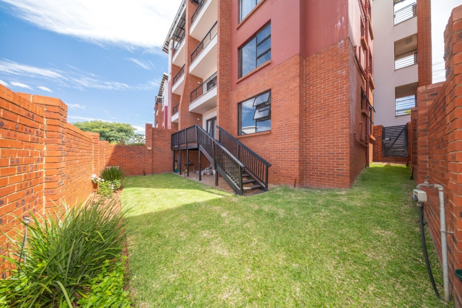 2 Bedroom Property for Sale in Greenstone Hill Gauteng