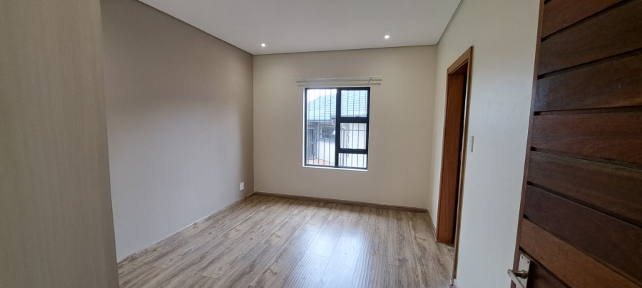 2 Bedroom Property for Sale in Isandovale Gauteng