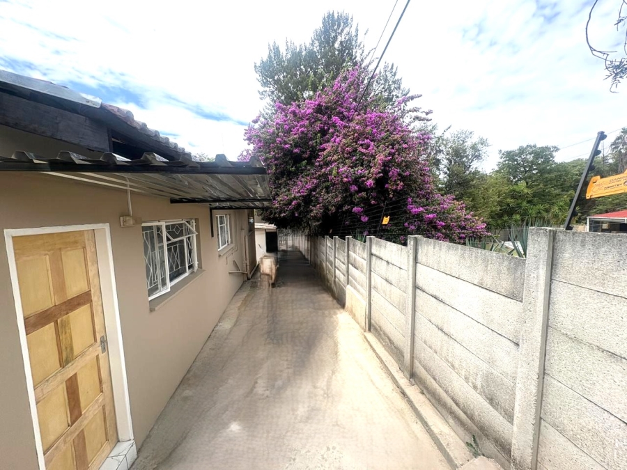 To Let 1 Bedroom Property for Rent in Olivedale Gauteng