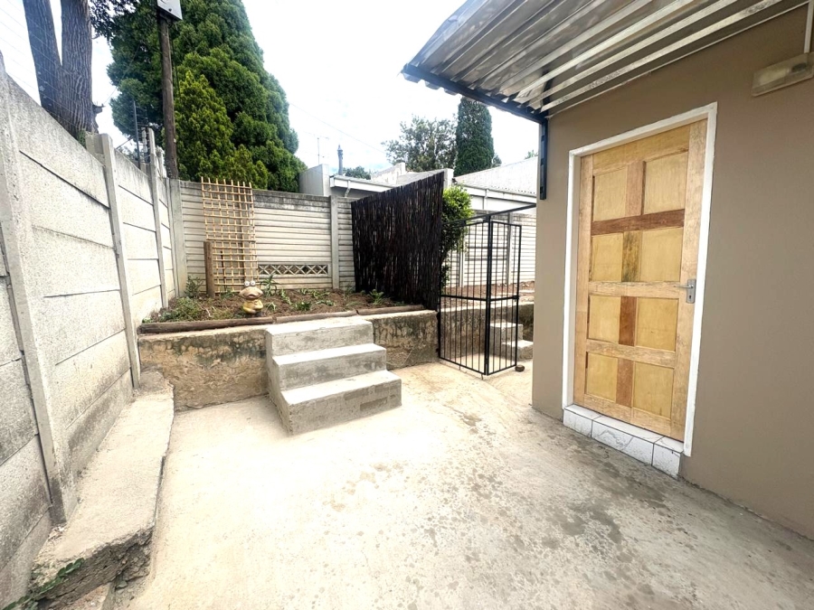 To Let 1 Bedroom Property for Rent in Olivedale Gauteng