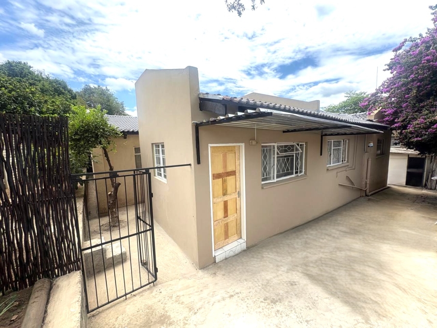 To Let 1 Bedroom Property for Rent in Olivedale Gauteng