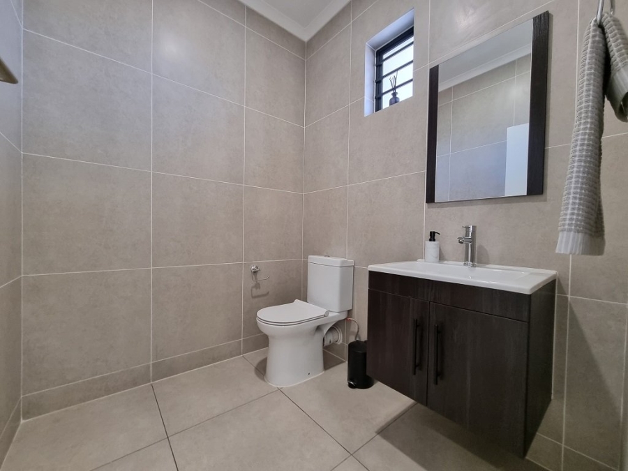 3 Bedroom Property for Sale in Greenstone Hill Gauteng