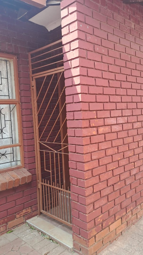3 Bedroom Property for Sale in Soshanguve K Gauteng