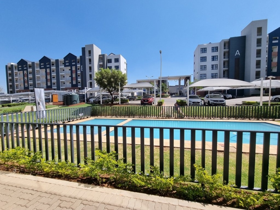 1 Bedroom Property for Sale in Greenstone Hill Gauteng