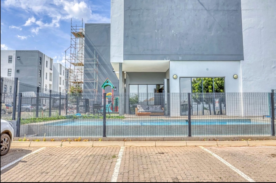 2 Bedroom Property for Sale in Carlswald Gauteng