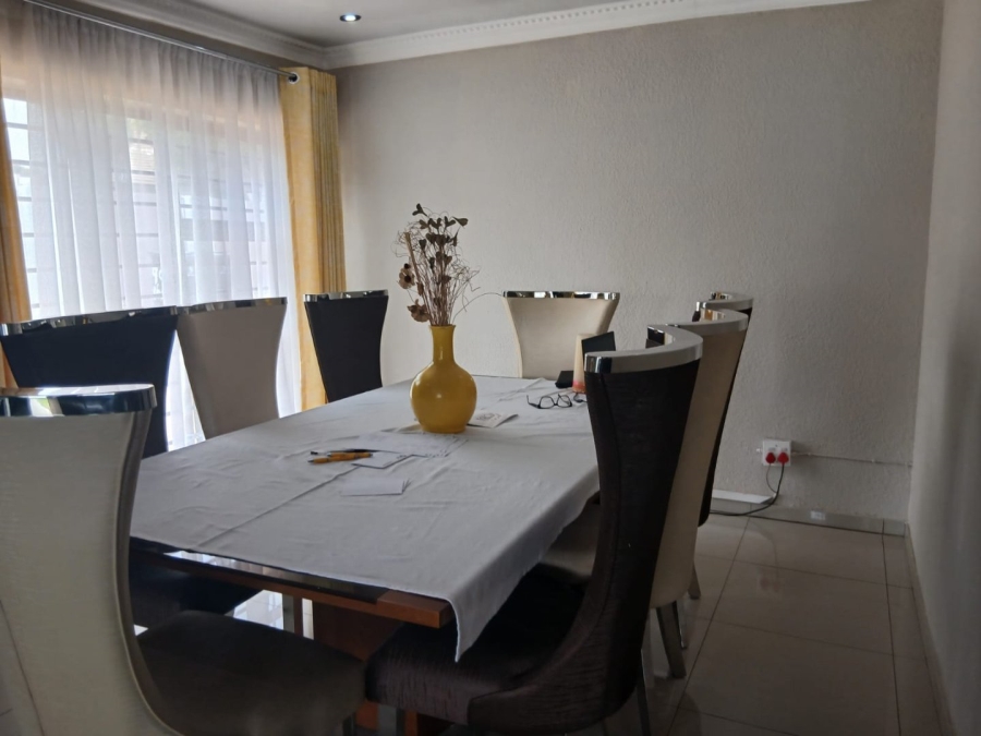 3 Bedroom Property for Sale in Edenvale Central Gauteng